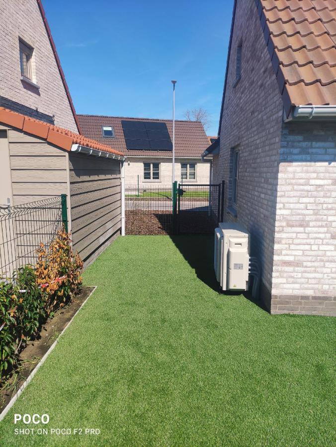 Vakantiewoning Polderhuis 10, Airco En Verwarming In Alle Kamers, Prive Parkeerplaats En Afgesloten Tuin Koksijde Zewnętrze zdjęcie