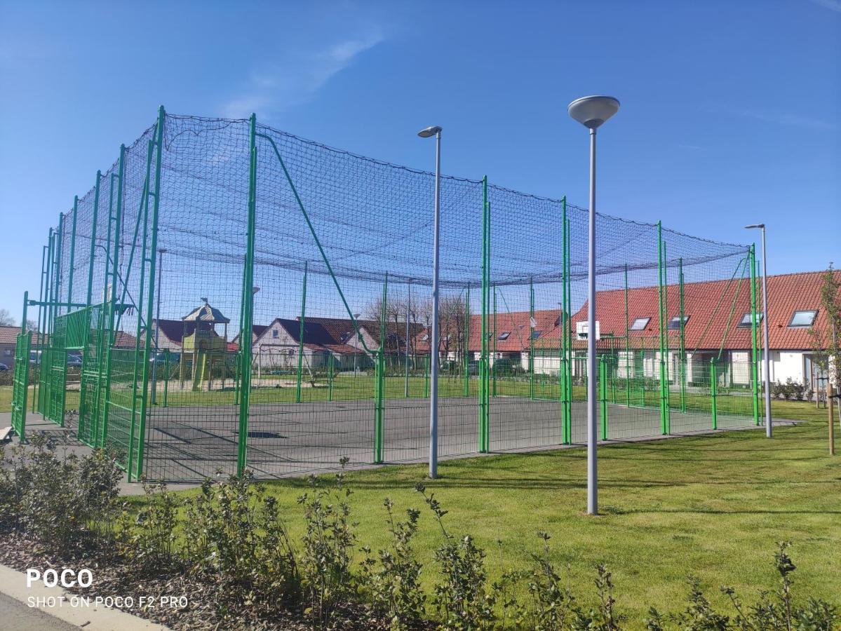 Vakantiewoning Polderhuis 10, Airco En Verwarming In Alle Kamers, Prive Parkeerplaats En Afgesloten Tuin Koksijde Zewnętrze zdjęcie
