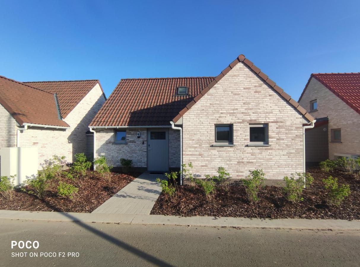 Vakantiewoning Polderhuis 10, Airco En Verwarming In Alle Kamers, Prive Parkeerplaats En Afgesloten Tuin Koksijde Zewnętrze zdjęcie